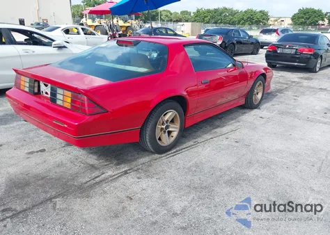 1986 Chevrolet Camaro from USA, damaged, VIN 1G1FP87F3GL117622